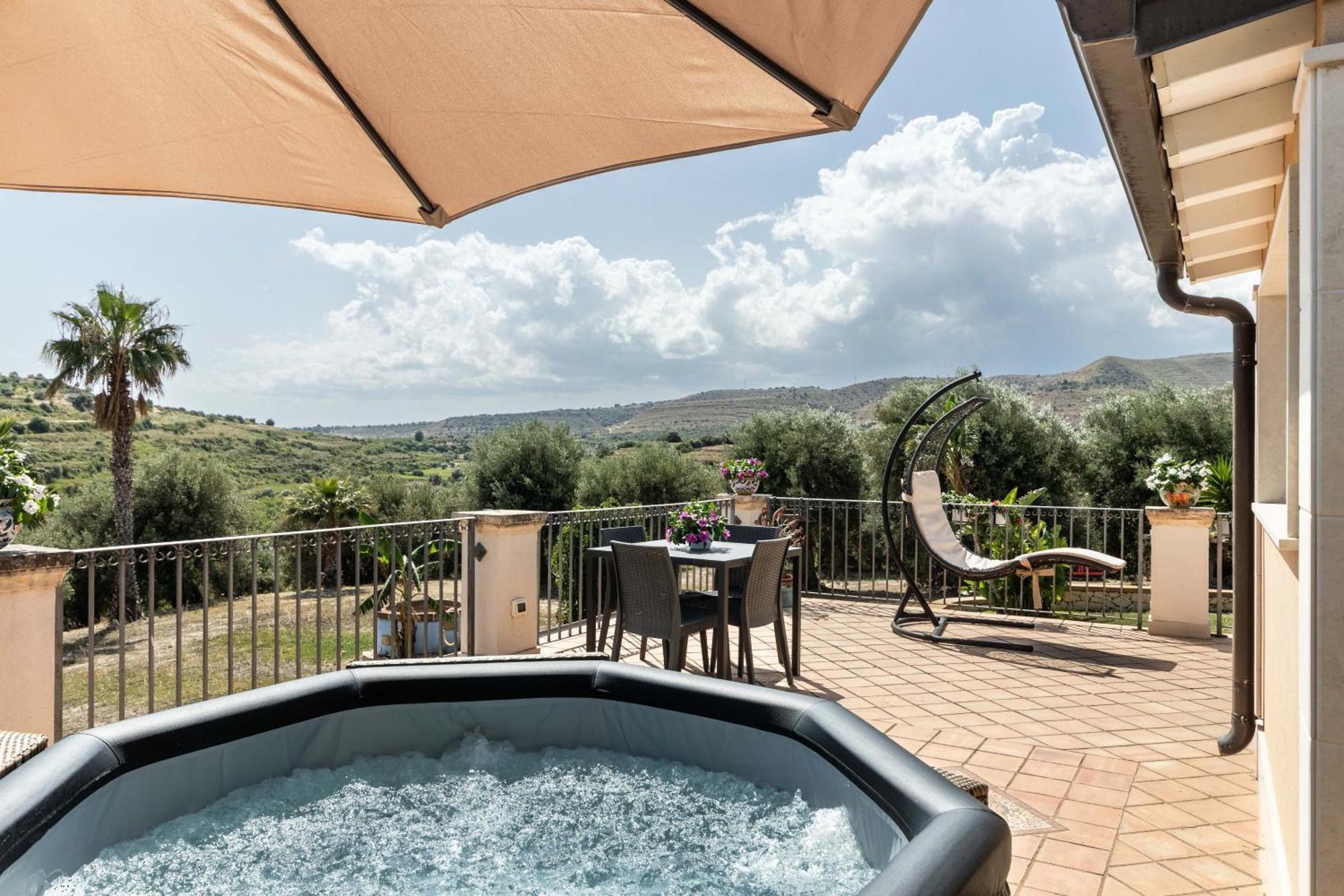 Villa Badessa Noto Eksteriør billede