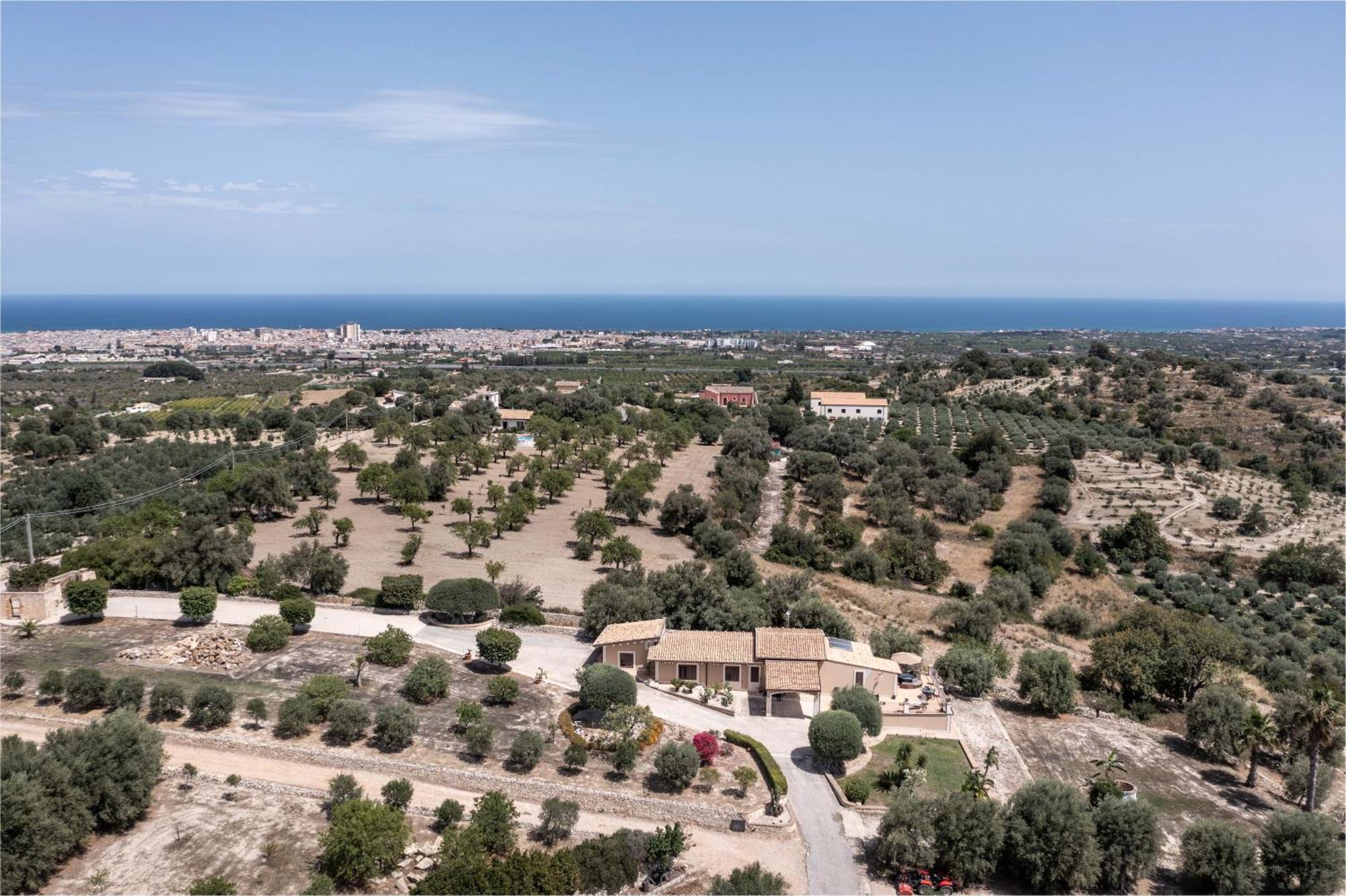 Villa Badessa Noto Eksteriør billede