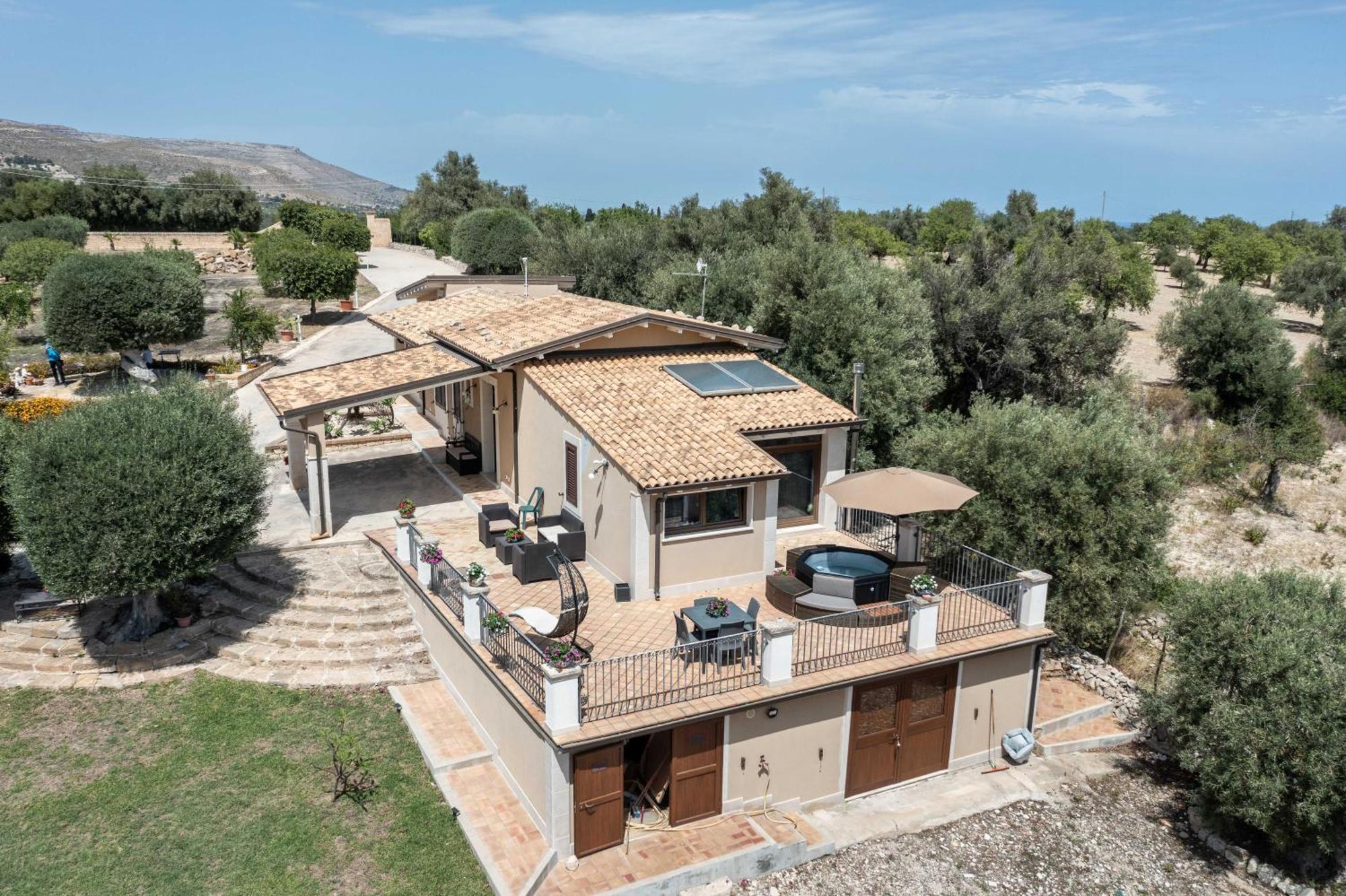 Villa Badessa Noto Eksteriør billede